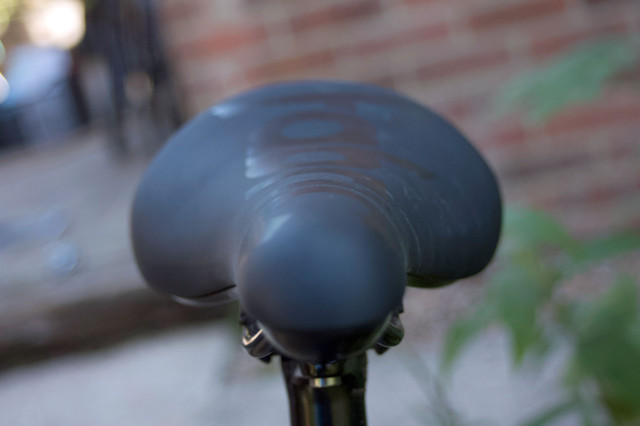 Fabric Magic Elite Radius saddle review - Cycling News | off-road.cc